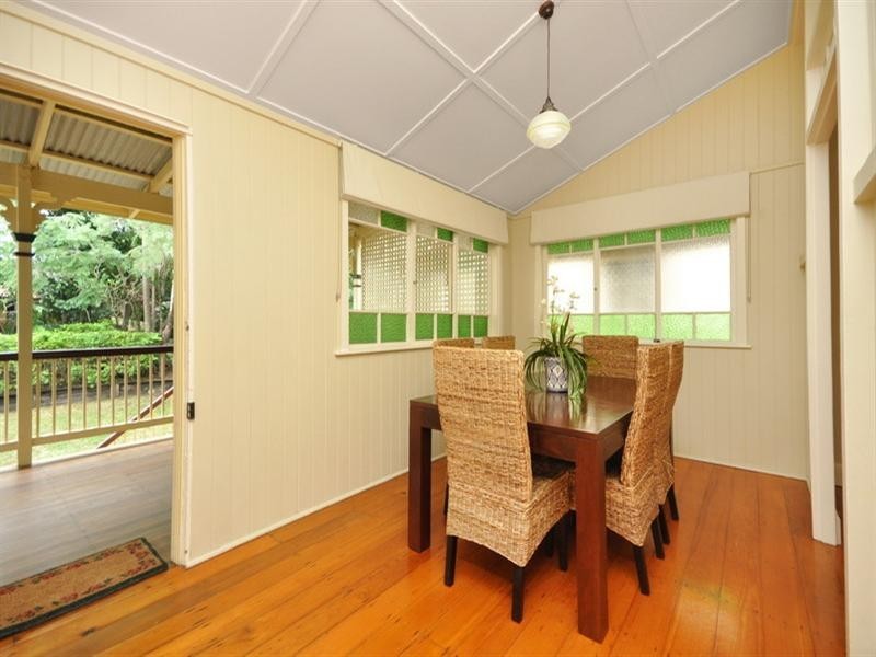 17 Grove Street, Albion QLD 4010