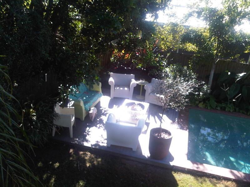 370 Cavendish Road, Coorparoo QLD 4151