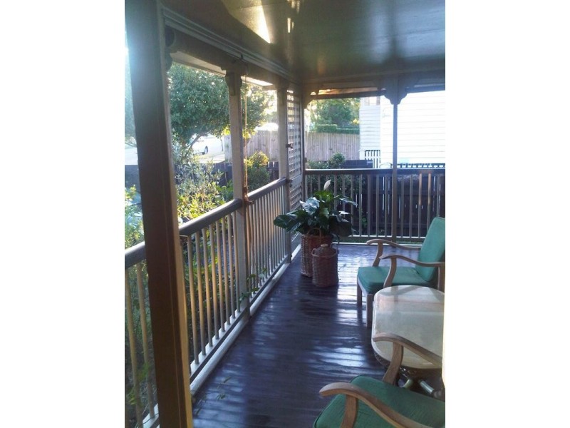 370 Cavendish Road, Coorparoo QLD 4151