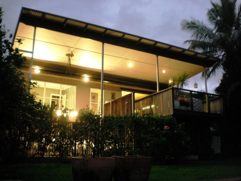 370 Cavendish Road, Coorparoo QLD 4151