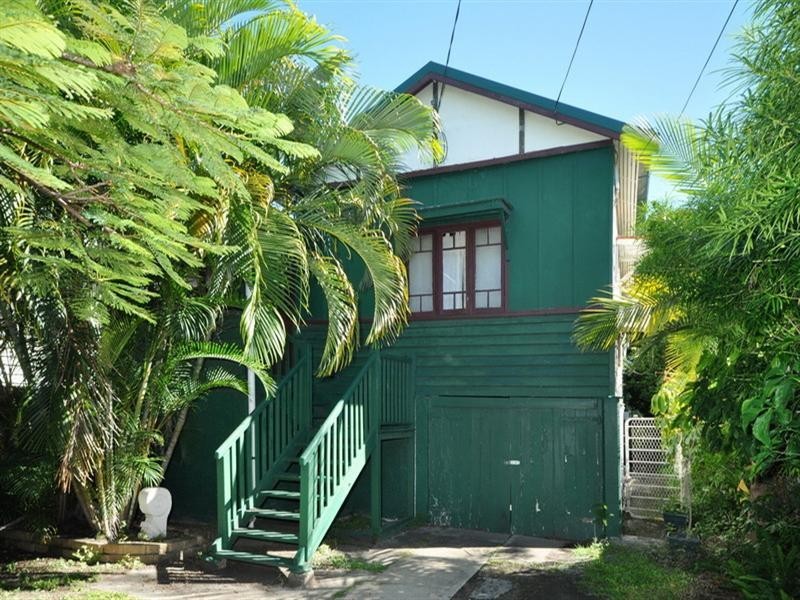 24 Bennetts Road, Camp Hill QLD 4152