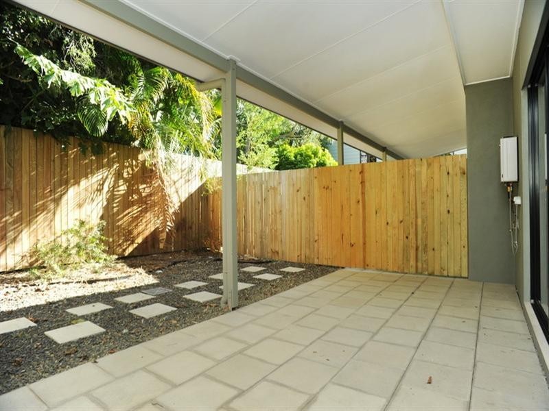 3/116 Juliette Street, Greenslopes QLD 4120