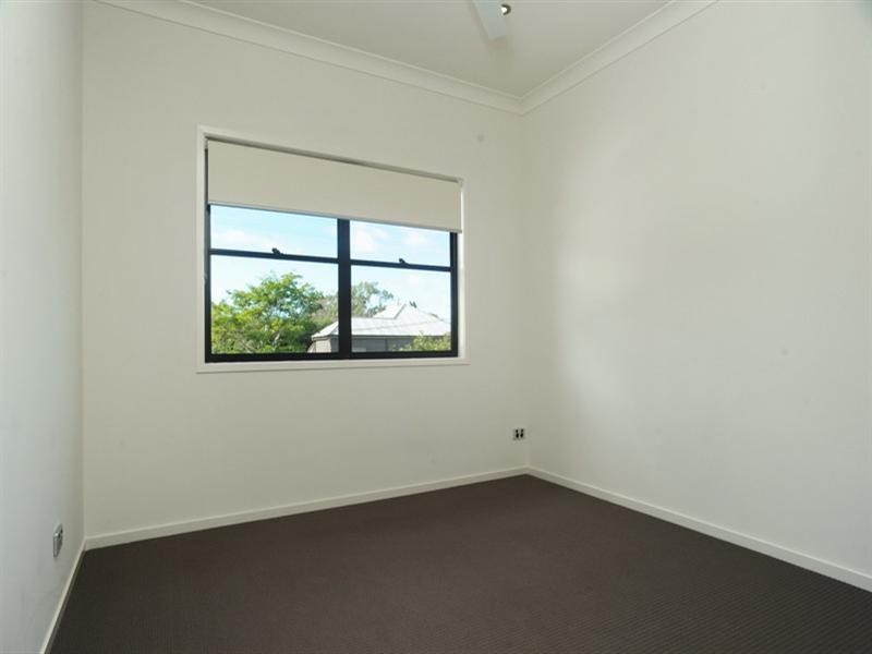 3/116 Juliette Street, Greenslopes QLD 4120