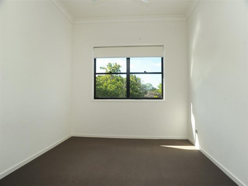 3/116 Juliette Street, Greenslopes QLD 4120