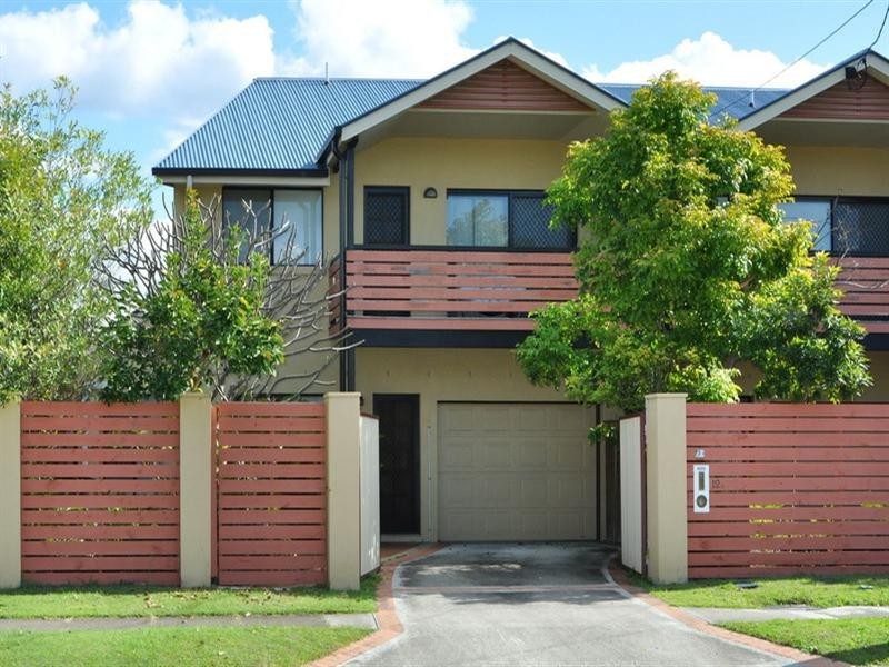 12a Kirkland Avenue, Coorparoo QLD 4151