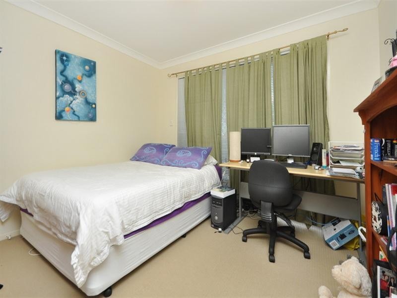 12a Kirkland Avenue, Coorparoo QLD 4151