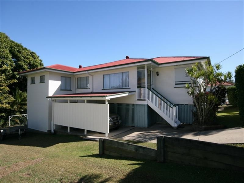 109 Layard Street, Holland Park QLD 4121
