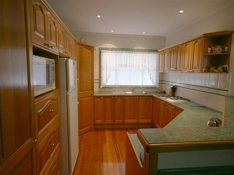 109 Layard Street, Holland Park QLD 4121