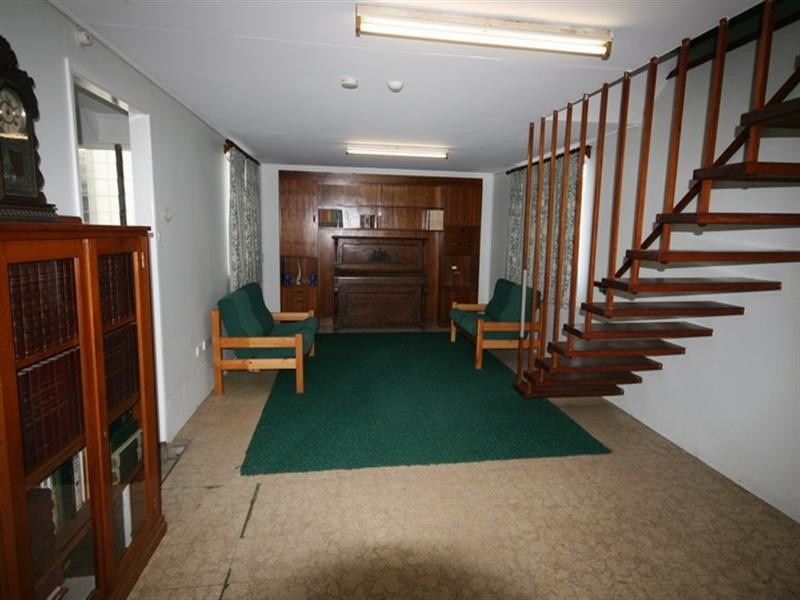 109 Layard Street, Holland Park QLD 4121