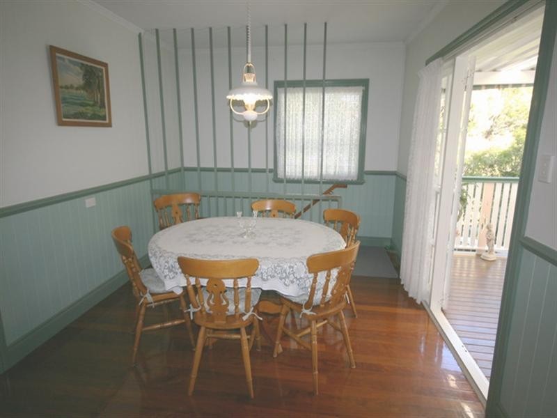 109 Layard Street, Holland Park QLD 4121