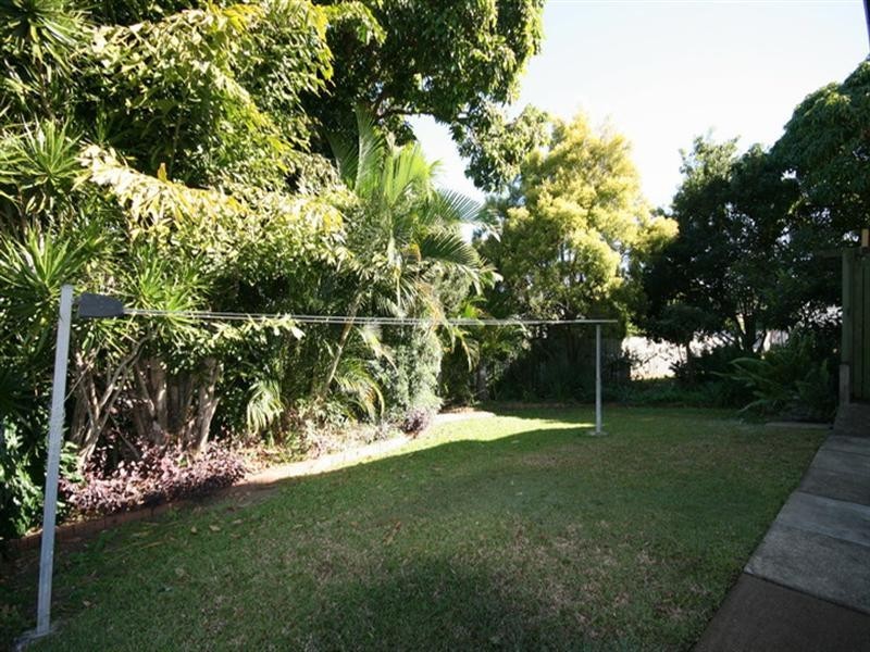 109 Layard Street, Holland Park QLD 4121