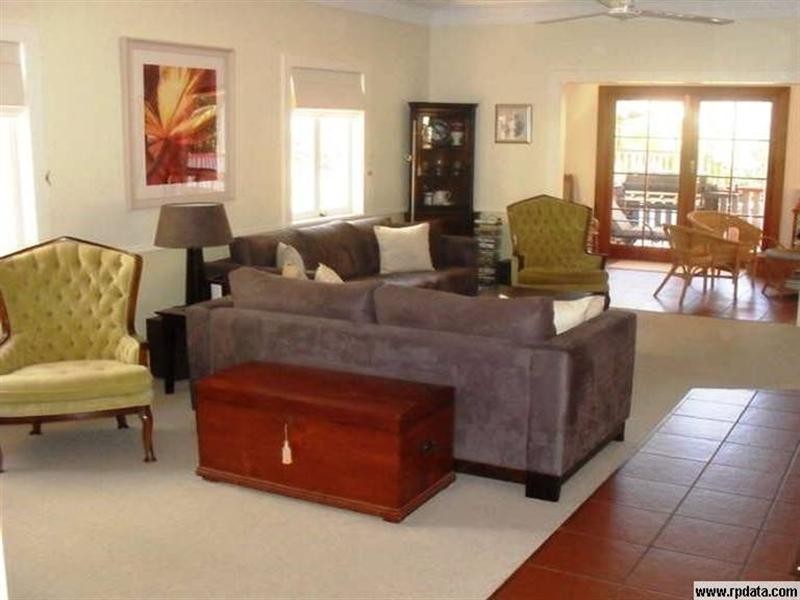 22 Beresford Terrace, Coorparoo QLD 4151