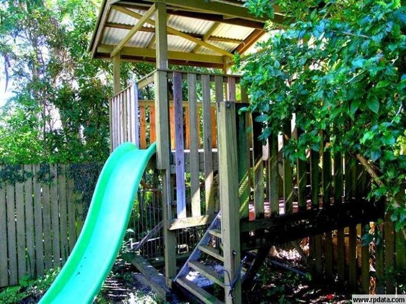 22 Beresford Terrace, Coorparoo QLD 4151