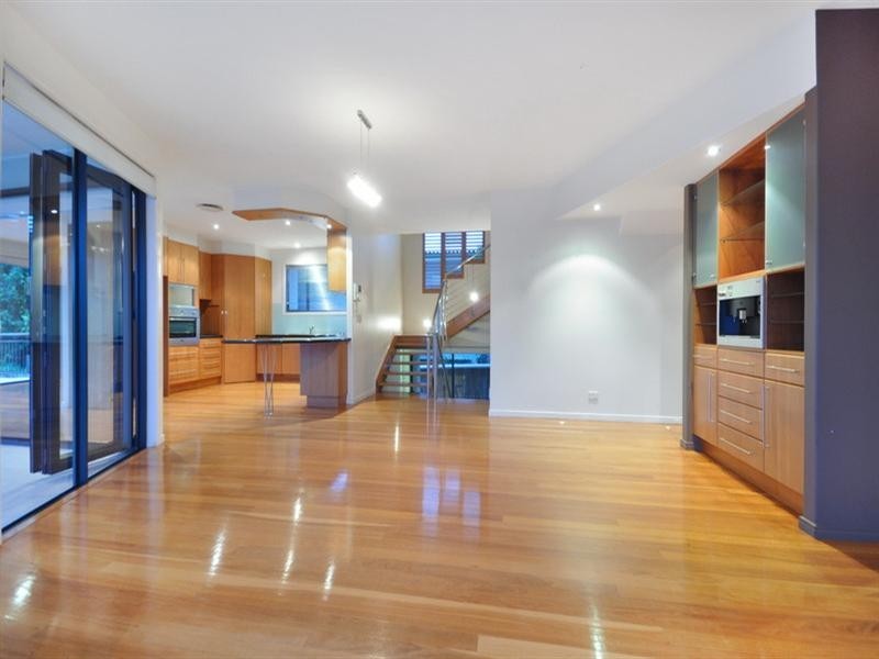 44 Rigel Street, Coorparoo QLD 4151