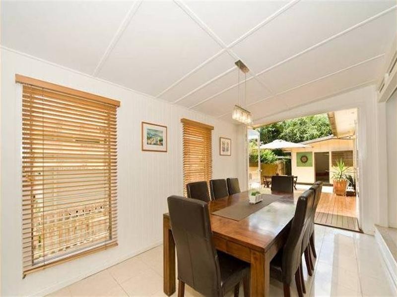 138 Bapaume Road, Holland Park West QLD 4121