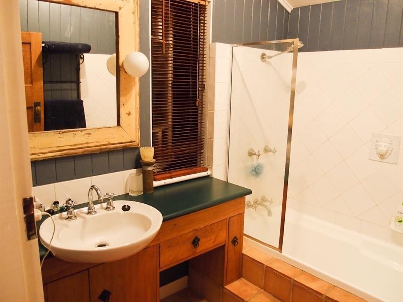 42 Derby Street, Coorparoo QLD 4151