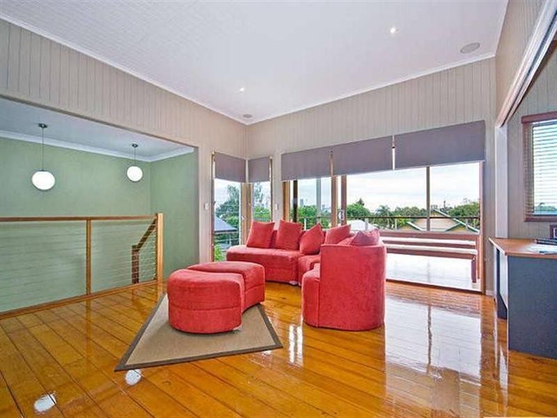 18 Vanda Street, Woolloongabba QLD 4102