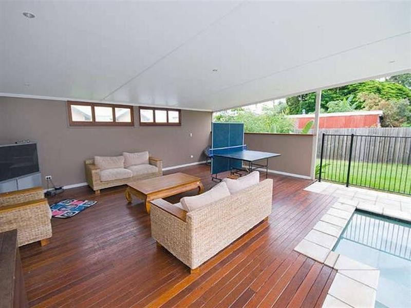 18 Vanda Street, Woolloongabba QLD 4102