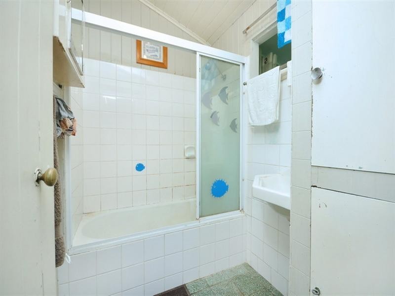 190 Old Cleveland Road, Coorparoo QLD 4151