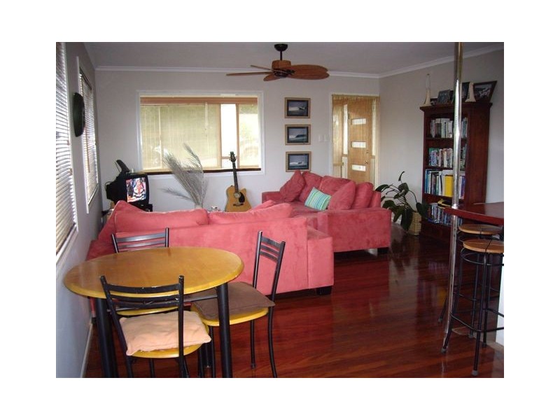 19 Banbury Street, Carina QLD 4152