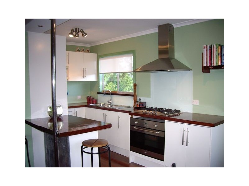 19 Banbury Street, Carina QLD 4152