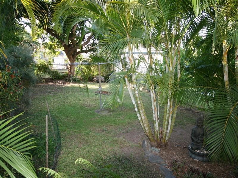 34 Third Street, Camp Hill QLD 4152