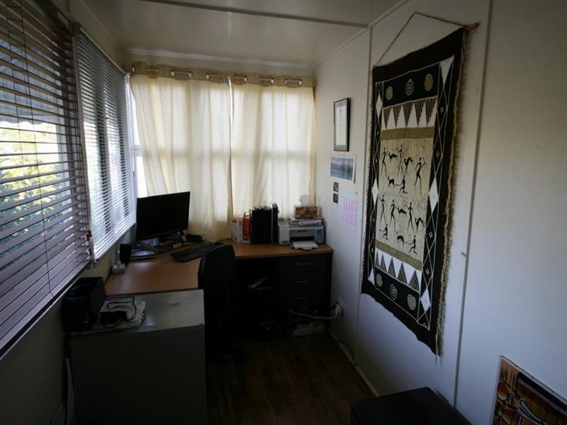 34 Third Street, Camp Hill QLD 4152