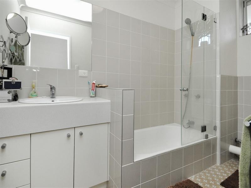 9/117 Chatsworth Road, Coorparoo QLD 4151