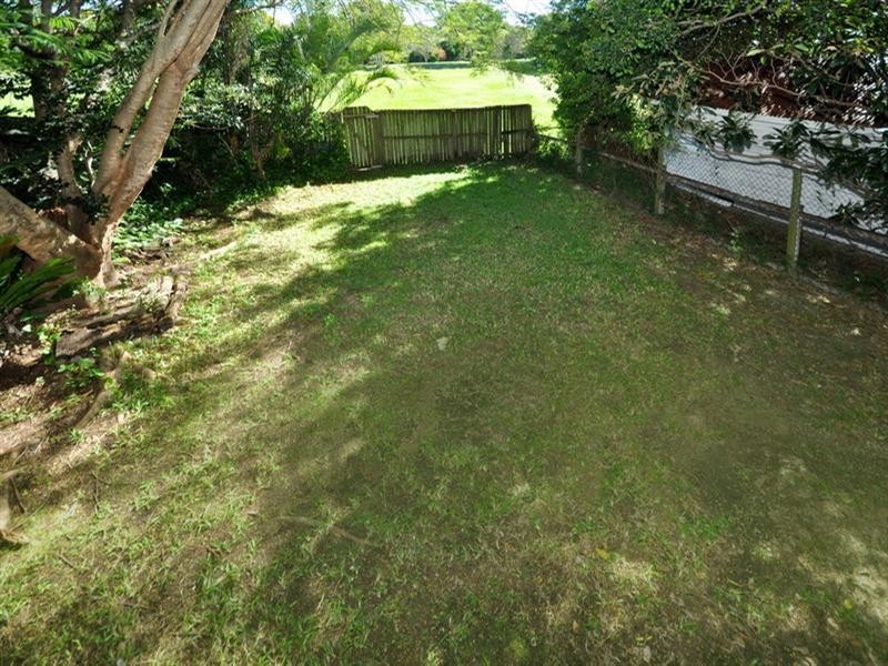 24 Bennetts Road, Camp Hill QLD 4152