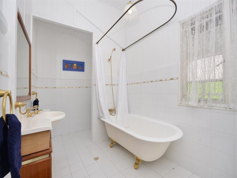 21 Bundah Street, Camp Hill QLD 4152