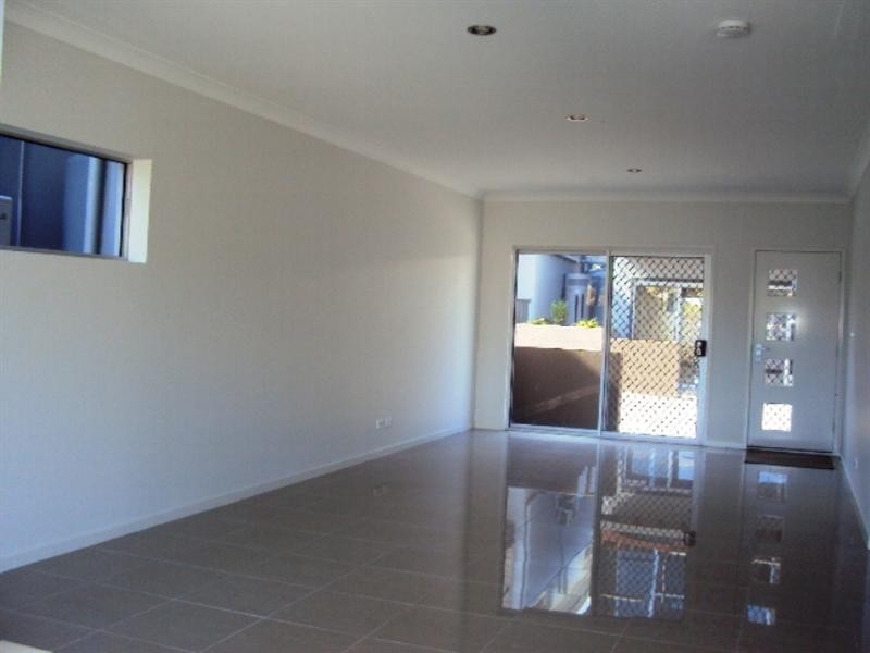 4/99 Adelaide Street, Carina QLD 4152