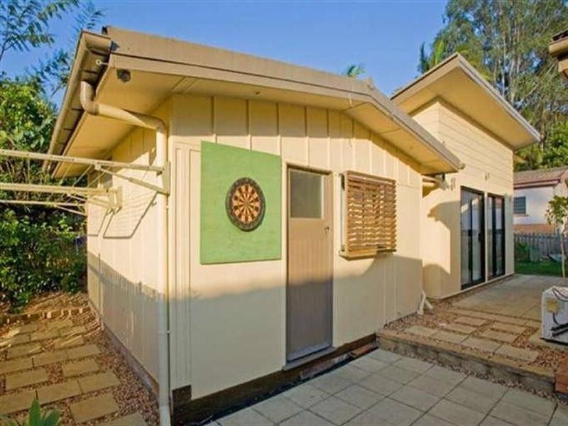 138 Bapaume Road, Holland Park West QLD 4121