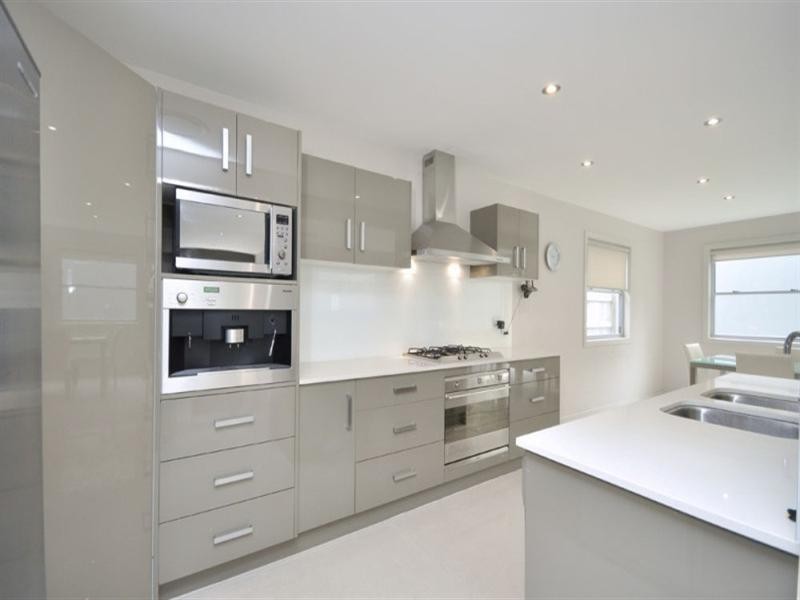 213 Ferguson Road, Norman Park QLD 4170