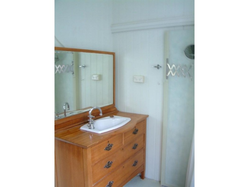 12 Mars Street, Coorparoo QLD 4151