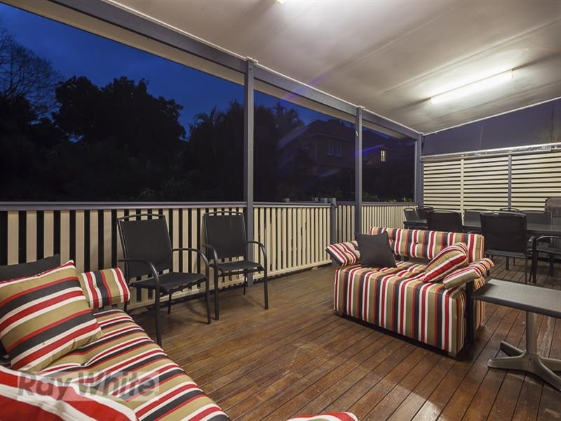 74 Beresford Terrace, Coorparoo QLD 4151