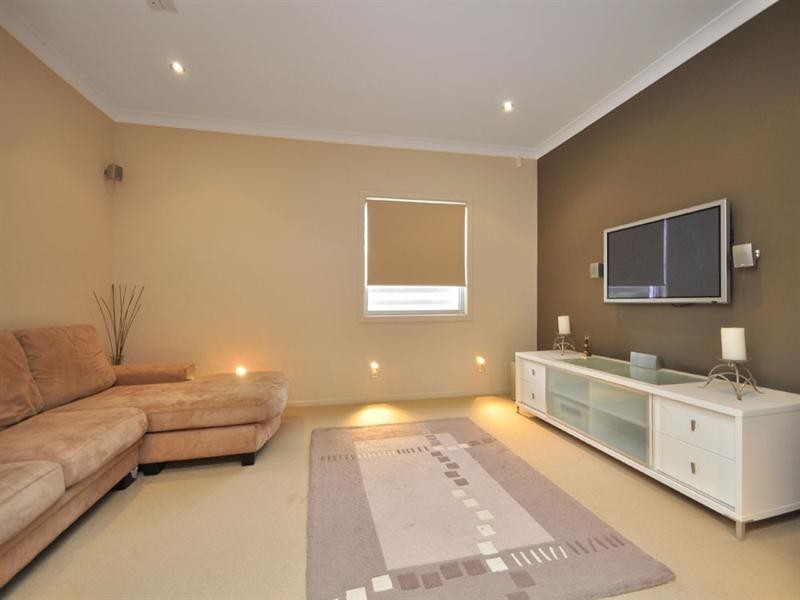 213 Ferguson Road, Seven Hills QLD 4170