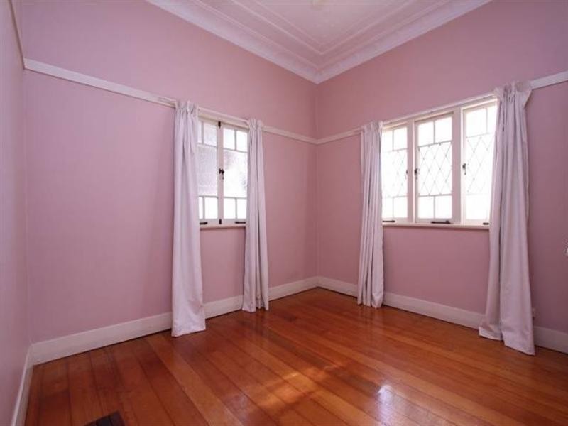 44 Hunter Street, Greenslopes QLD 4120