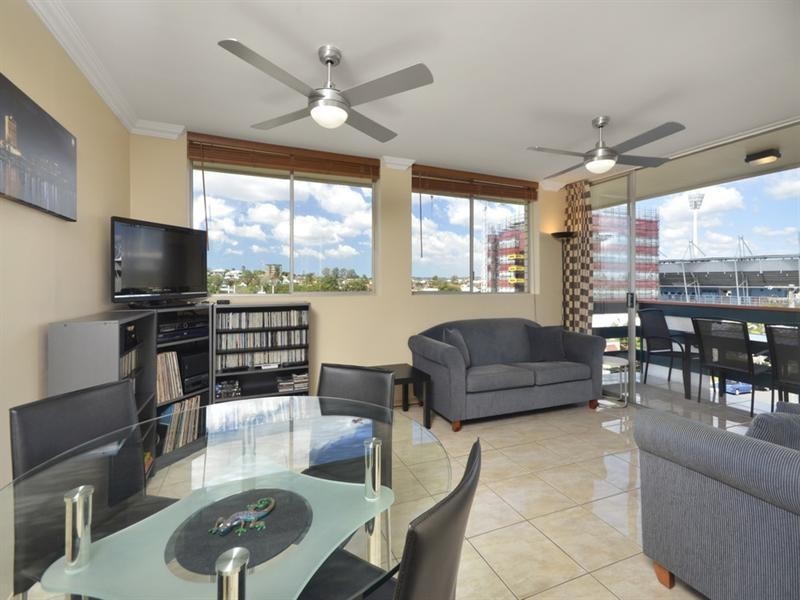 7/32 Duke Street, Kangaroo Point QLD 4169