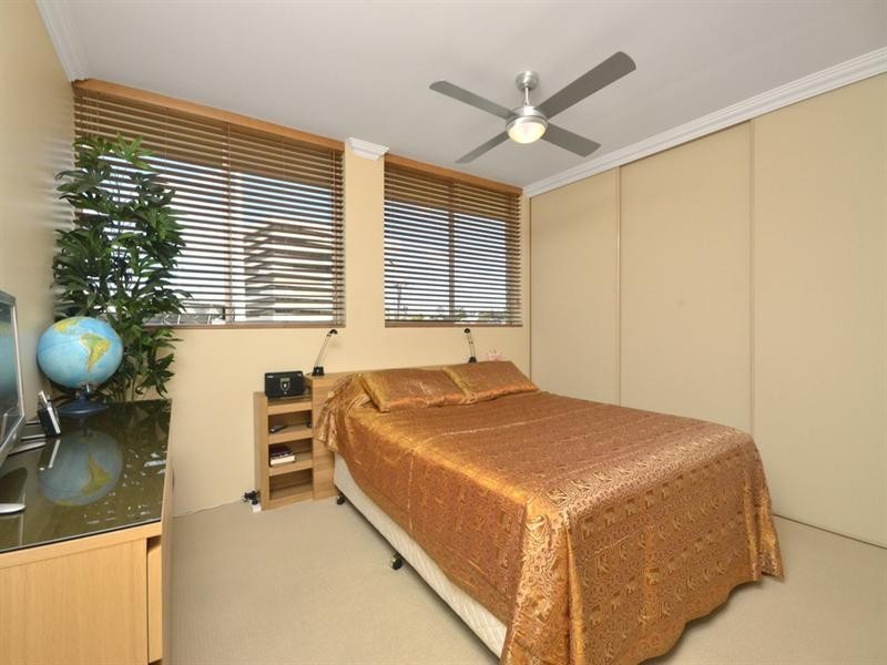 7/32 Duke Street, Kangaroo Point QLD 4169