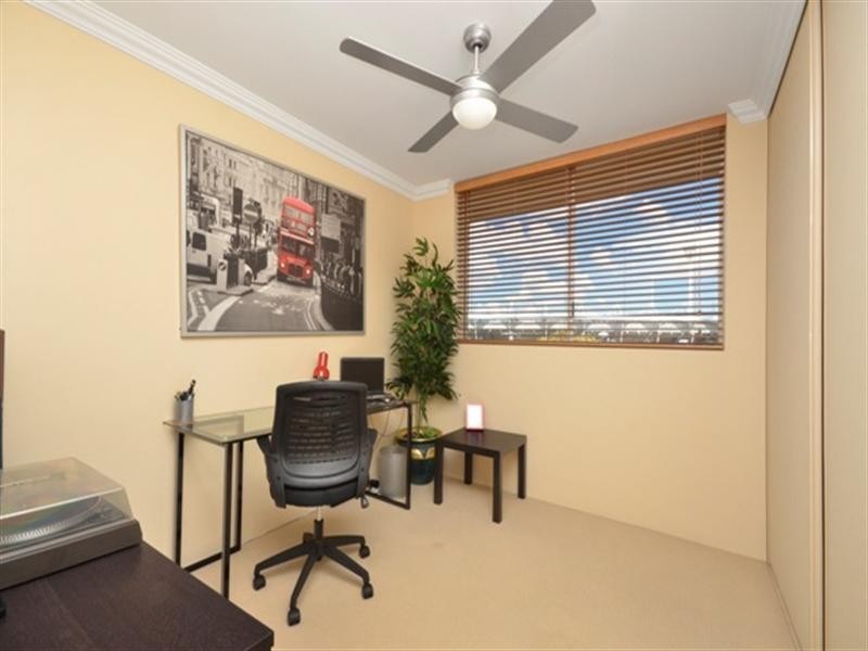 7/32 Duke Street, Kangaroo Point QLD 4169