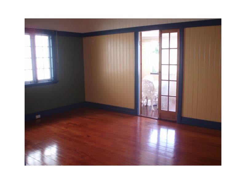 50 Henderson Street, Camp Hill QLD 4152