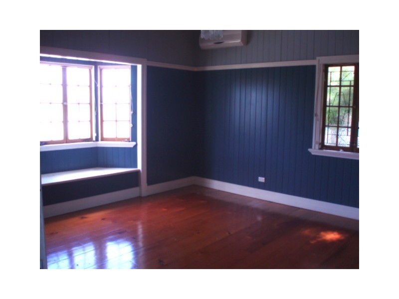 50 Henderson Street, Camp Hill QLD 4152