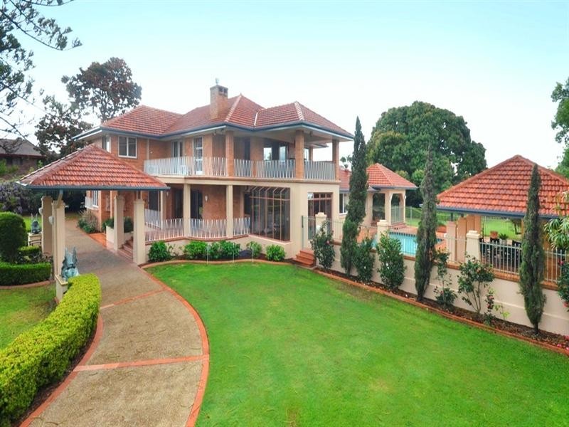 708 Musgrave Road, Robertson QLD 4109