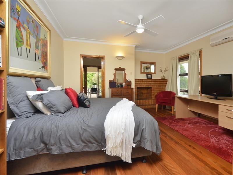 708 Musgrave Road, Robertson QLD 4109