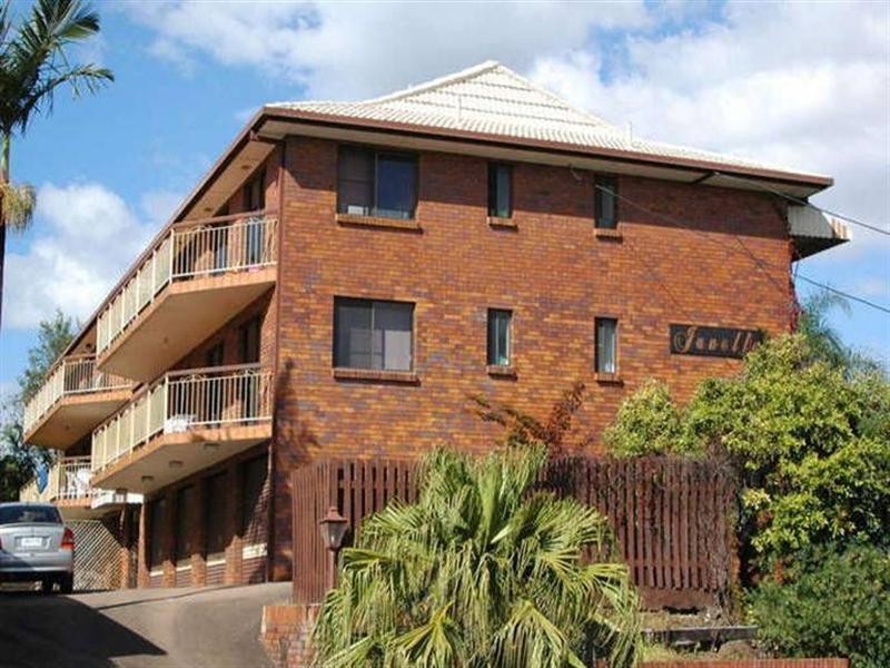 5/3 Curd Street, Greenslopes QLD 4120