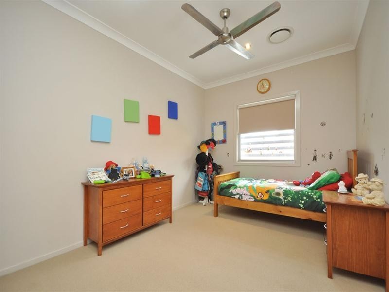 213 Ferguson Road, Norman Park QLD 4170
