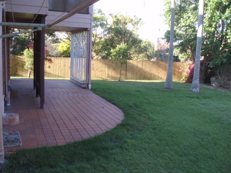 12 Aldford Street, Carindale QLD 4152