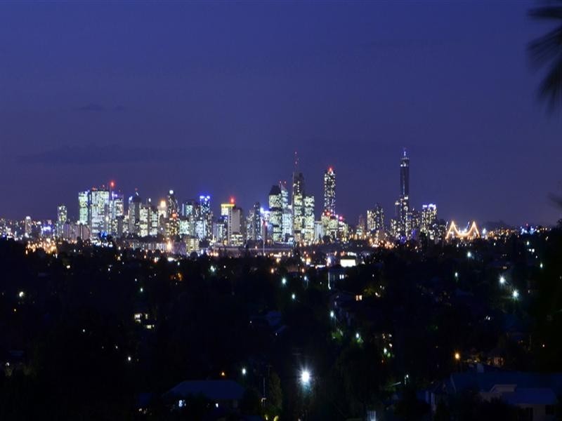 38 Dagmar Street, Holland Park West QLD 4121