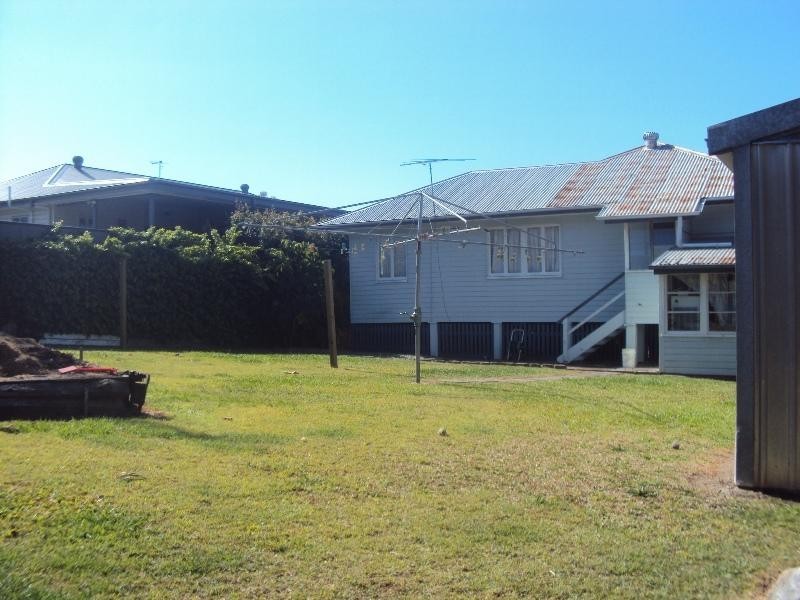 49 Amethyst Street, Holland Park QLD 4121