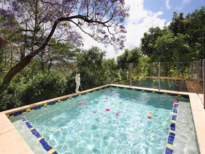 70 Nicholson Street, Greenslopes QLD 4120